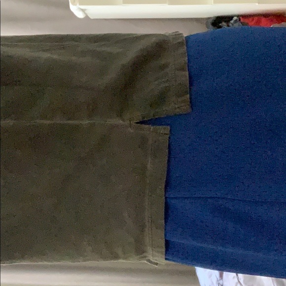 Edgy top 😎 - Picture 2 of 4